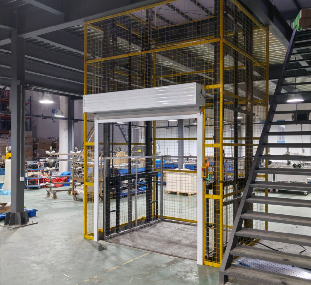 长征镇食品厂物料提升