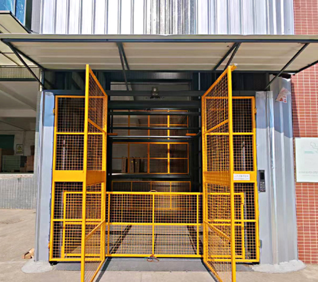 长征镇导轨式升降平台